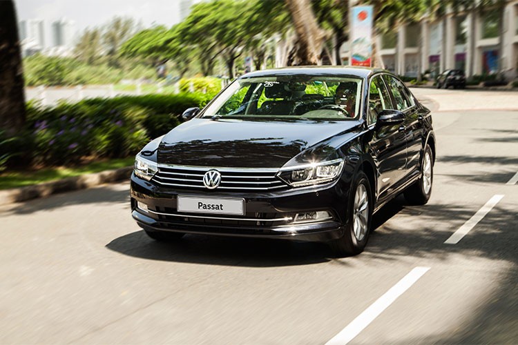 Can canh Volkswagen Passat moi gia 1,42 ty tai Viet Nam-Hinh-12