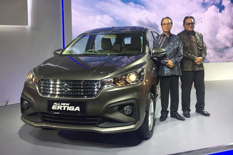 Suzuki Ertiga 2018 sap ve Viet Nam “dau” Mitsubishi Xpander