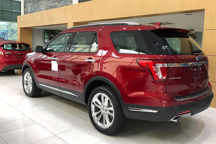 Can canh Ford Explorer 2018 gia hon 2 ty ve VN-Hinh-8