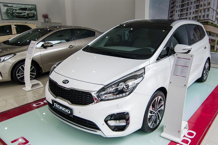 MPV gia re tai Viet Nam - Mitsubishi Xpander hay Kia Rondo?-Hinh-3