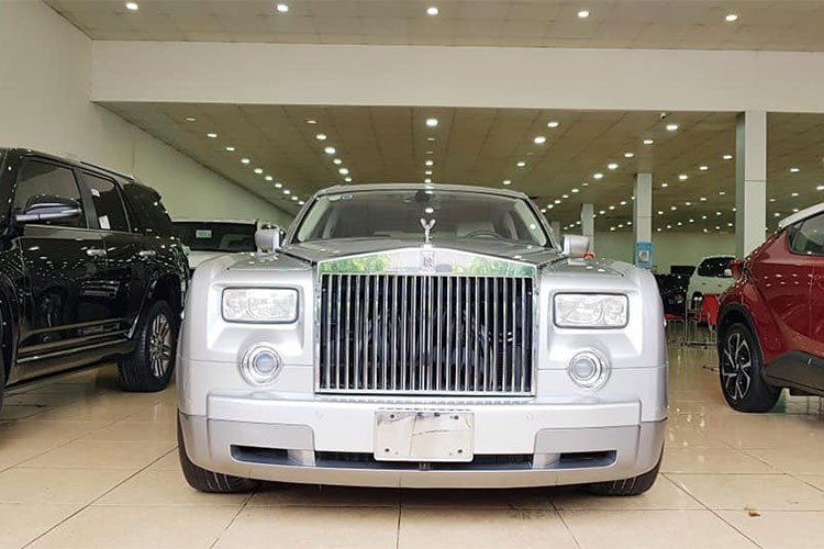 Rolls-Royce Phantom cua Khai Silk ha gia ban 8 ty dong-Hinh-3