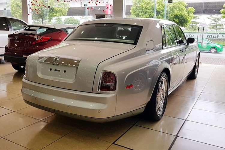Rolls-Royce Phantom cua Khai Silk ha gia ban 8 ty dong-Hinh-9