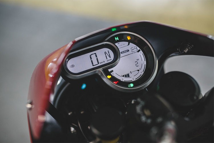 Ducati Scrambler 1100 do cafe racer chat lu tai Anh quoc-Hinh-4