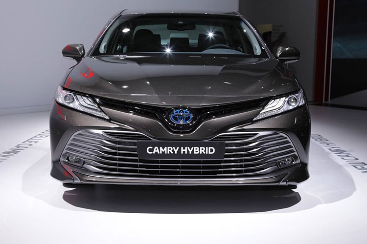 Toyota Camry Hybrid 2019 