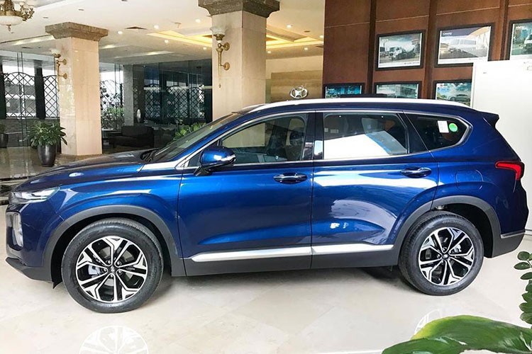 Hyundai SantaFe 2019 bat ngo di 