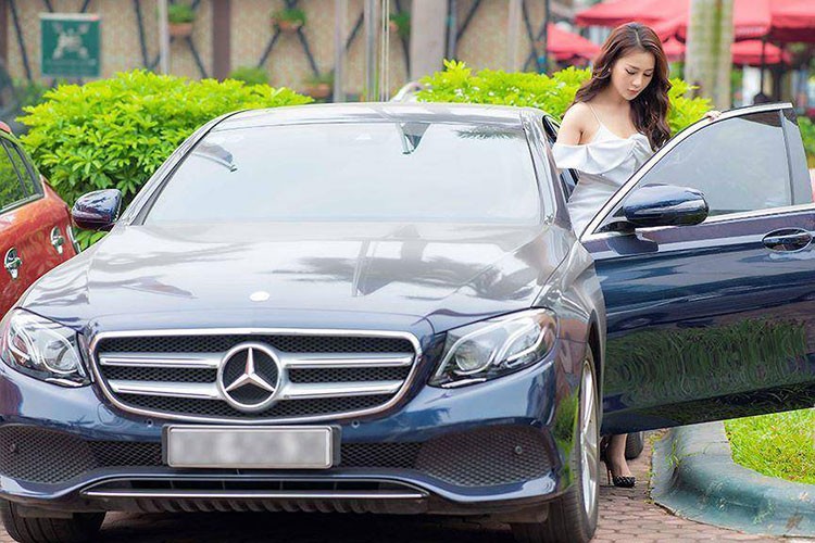 “Quynh bup be” cam lai xe sang Mercedes E250 gia 2,5 ty