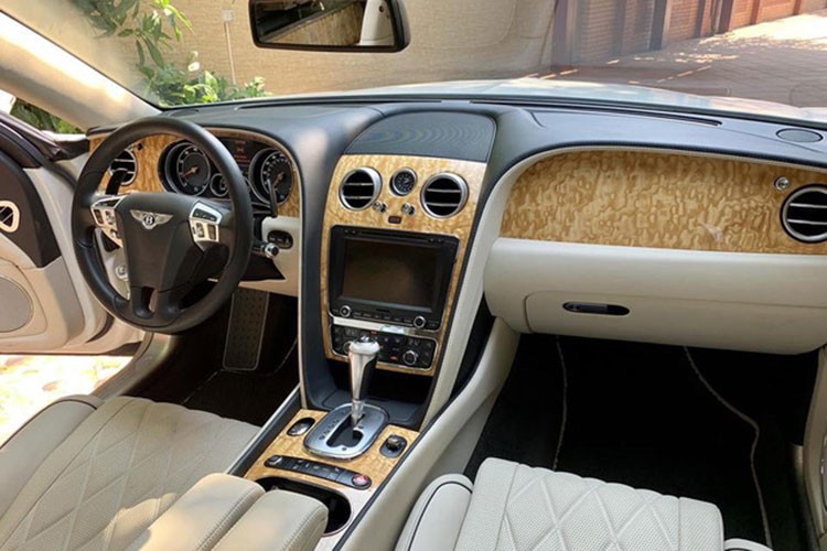 Sieu xe sang Bentley Flying Spur gia chi 11 ty tai Ha Noi-Hinh-5