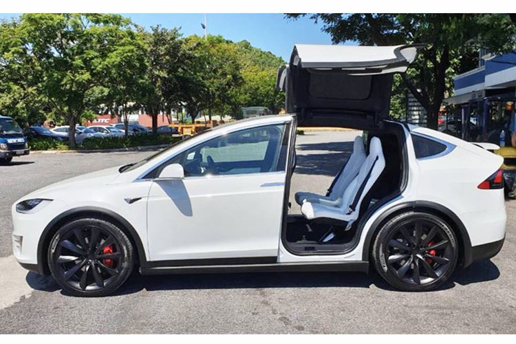 Soai ca Ha Noi mua Tesla Model X P100D 9 ty tang vo-Hinh-5