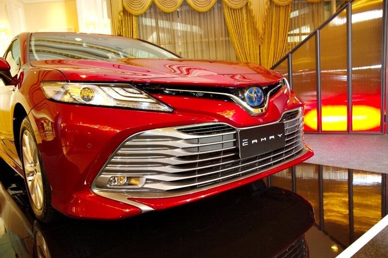 Toyota Camry 2018 “chot gia” tu 1,01 ty tai Thai Lan-Hinh-3