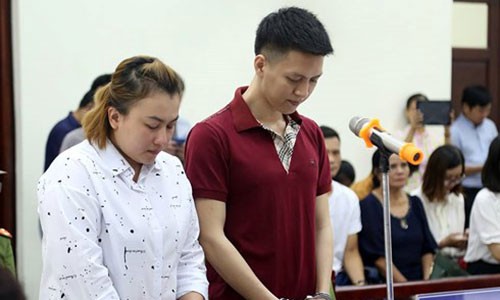 Vu cha de bao hanh con o Ha Noi: Bi cao rut don khang cao