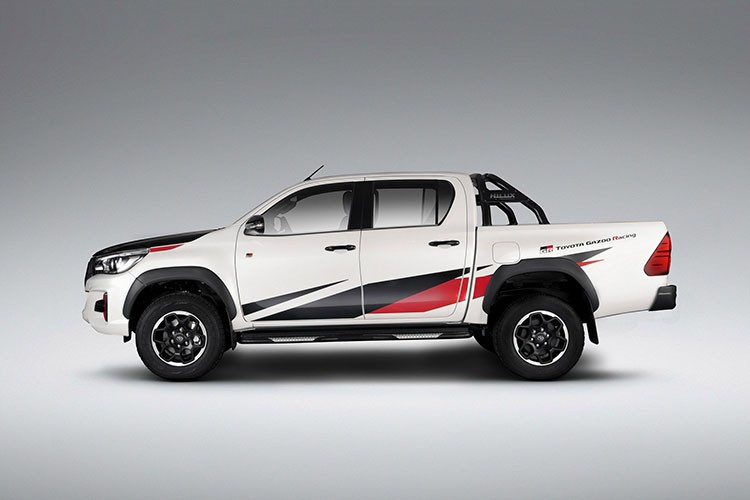 Ban tai Toyota Hilux GR Sport moi co gi dac biet?-Hinh-2