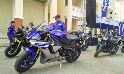 Yamaha Viet Nam ra mat moto phan khoi lon 