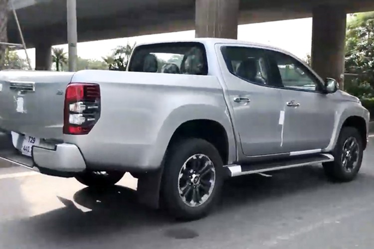 Ban tai Mitsubishi Triton 2019 hon 700 trieu tai VN?-Hinh-4