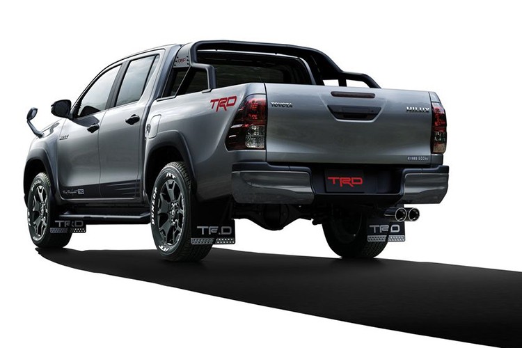 Toyota Hilux Black Rally Edition moi ham ho hon ca ban TRD-Hinh-2