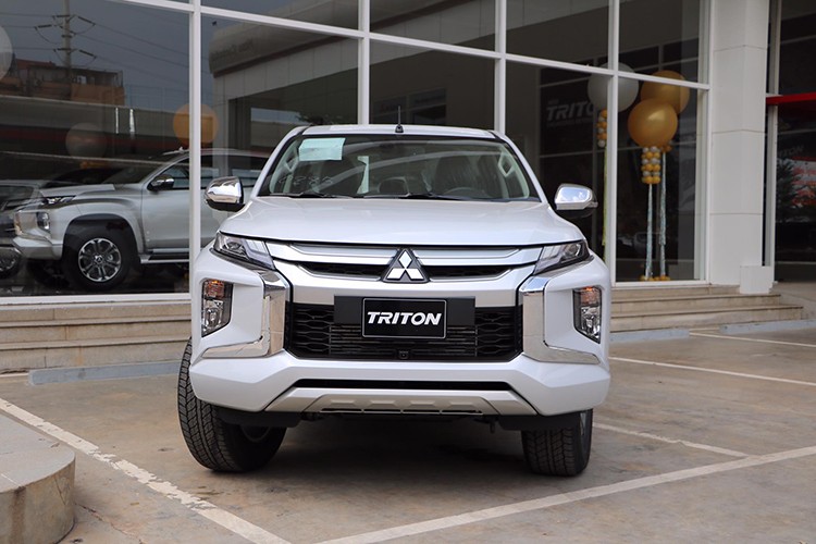 Dan choi ban tai Viet that vong voi Mitsubishi Triton 2019-Hinh-12