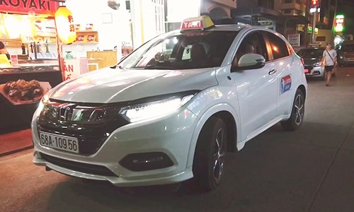 Honda HR-V gia lan banh gan 1 ty dong lam taxi Phu Quoc