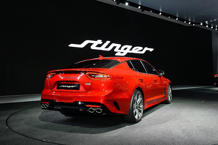 Kia Stinger moi gia tu 1,6 ty dong tai Dong Nam A-Hinh-10