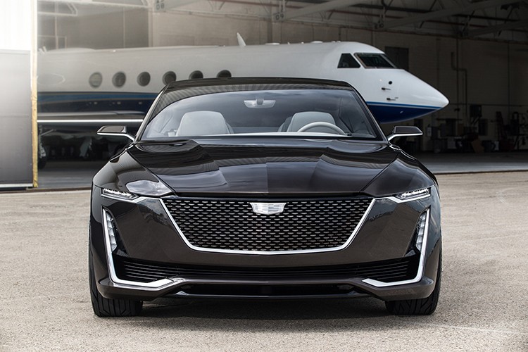 Xe sang Cadillac se co tinh nang tu lai tu cuoi 2020