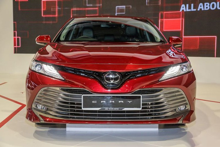 Can canh sedan Toyota Camry 2019 sap ve Viet Nam-Hinh-10