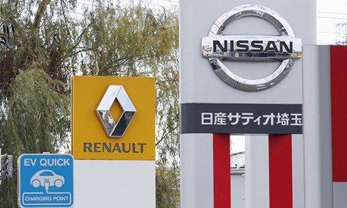 Phap hoi thuc Nhat Ban sap nhap lien minh Renault - Nissan