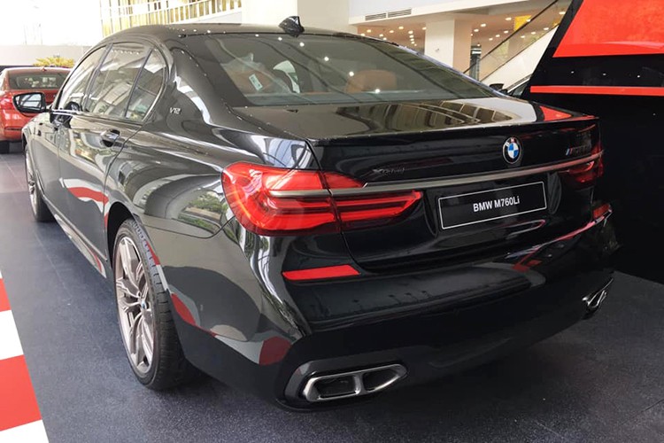 Can canh BMW M760Li 2019 gia 13 ty tai Sai Gon-Hinh-11