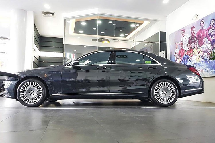 Chi 250 trieu do mam Mercedes S450L thanh Maybach o Ha Noi-Hinh-7