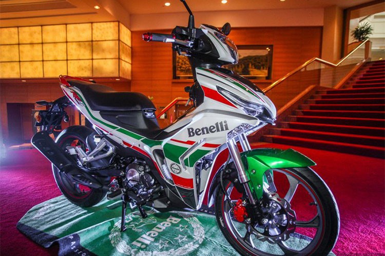 Benelli RFS150i gia 40 trieu tai Viet Nam 