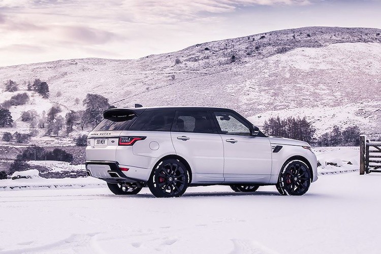 Chi tiet Range Rover Sport HST hybrid gia 2,42 ty dong-Hinh-7