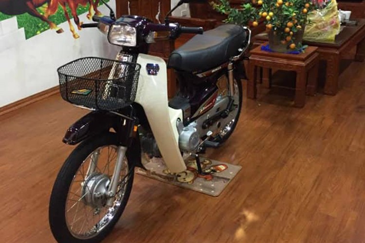 Can canh Honda Dream Thai gia gan 300 trieu o Ha Noi-Hinh-10