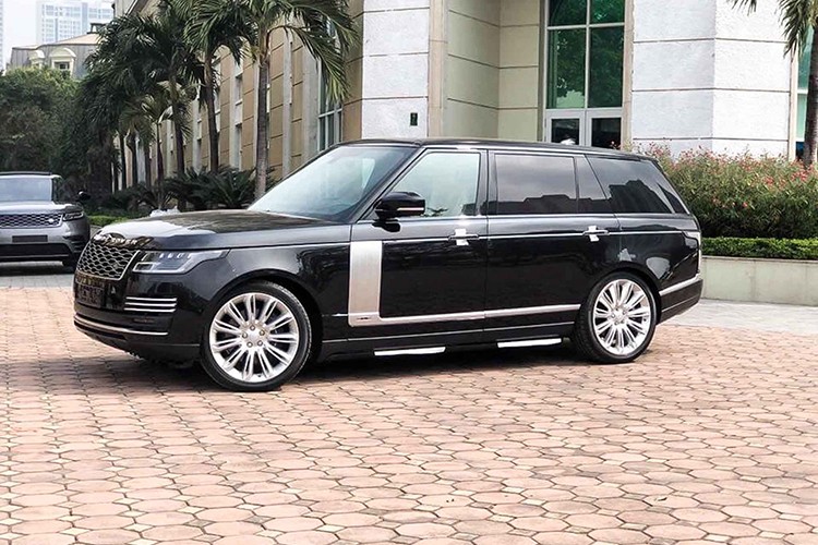 Range Rover Autobiography LWB 