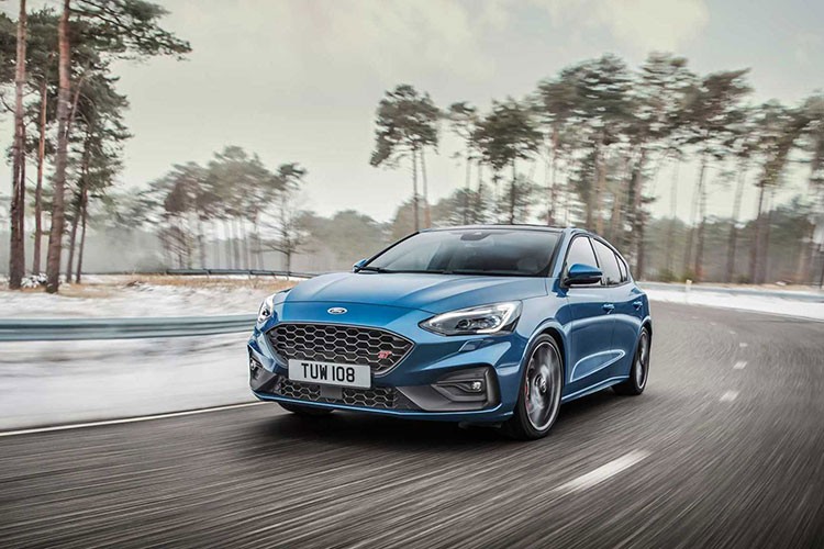 Chi tiet Ford Focus ST 2019 manh me va ham ho hon-Hinh-10