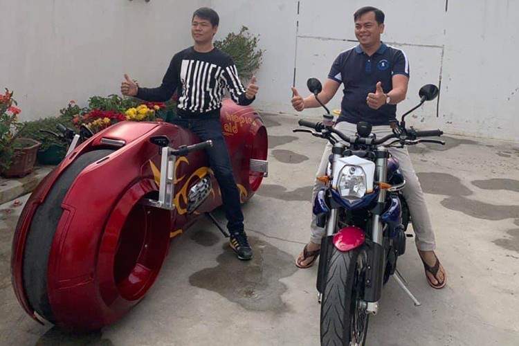 Can canh sieu moto Tron Light Cycle tien ty cua Phuc XO-Hinh-3
