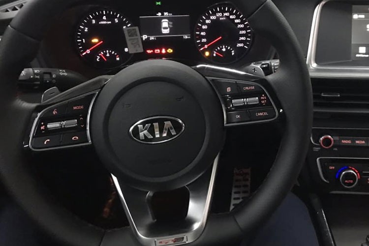 Can canh Kia Optima 2019 ve Viet Nam 