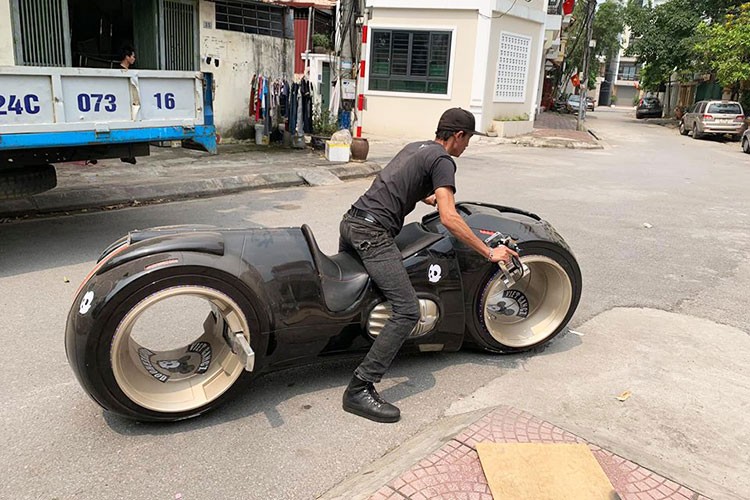 Can canh sieu moto Tron Light Cycle gia 2,7 ty tai Viet Nam-Hinh-6