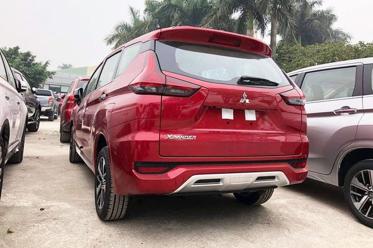 MPV gia re Mitsubishi Xpander them mau do ve Viet Nam-Hinh-9