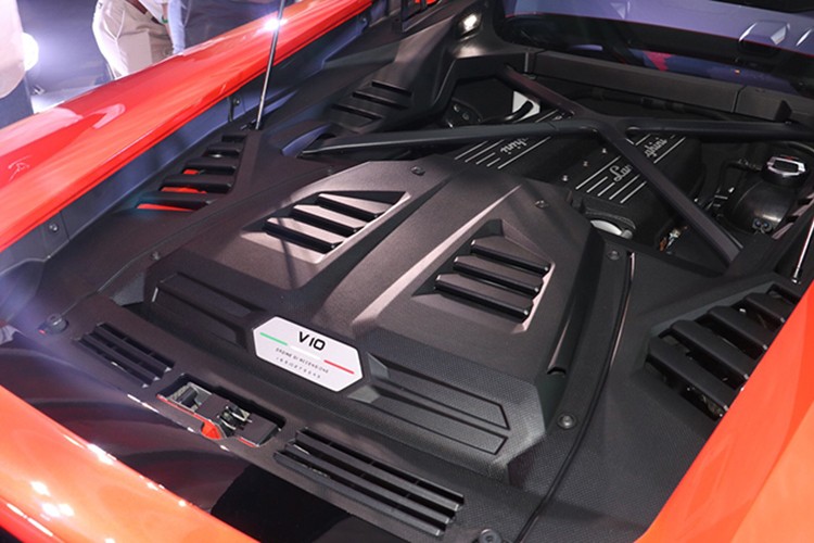 Lamborghini Huracan EVO 2020 tai Thai Lan gia 17,99 ty dong-Hinh-9