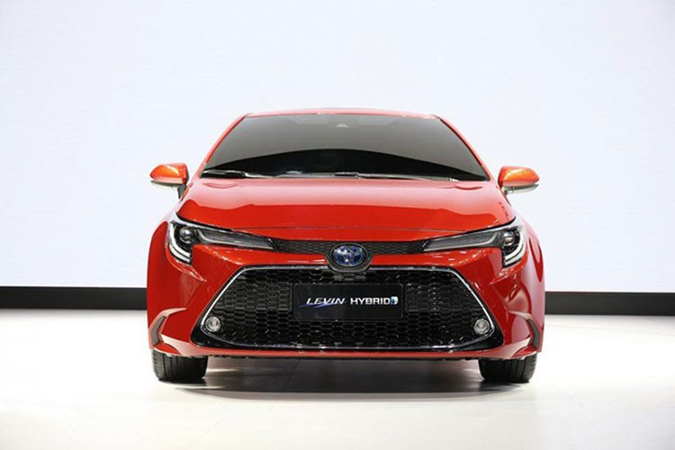 Ra mat xe Toyota Levin 2019 gia re, 