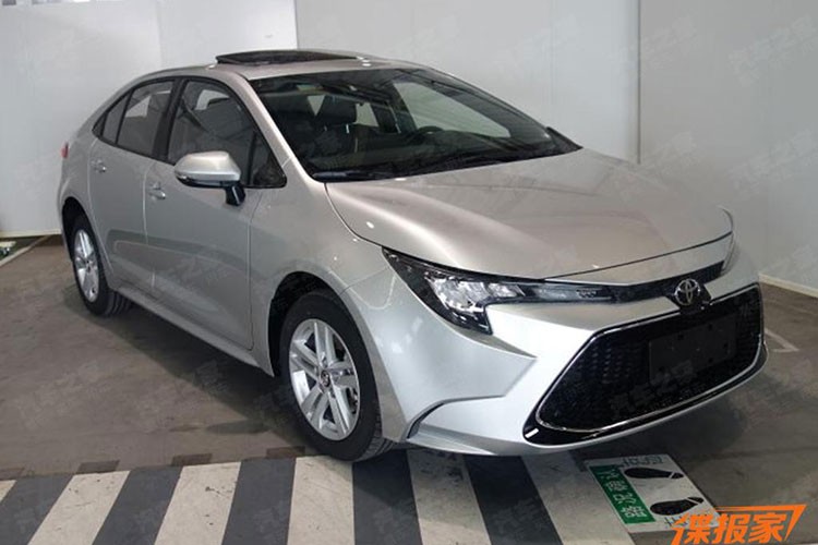 Ra mat xe Toyota Levin 2019 gia re, 