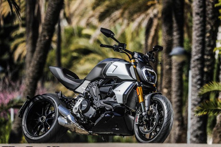 2019 Ducati Diavel 1260 S first ride review  Overdrive