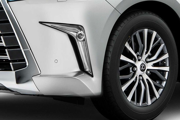 Lexus “nha” minivan hang sang dau Mercedes-V-Class-Hinh-6