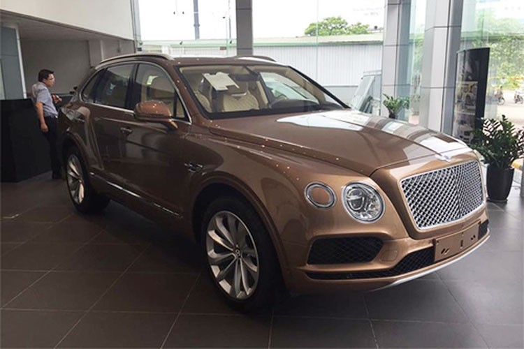 Dai gia Ben Tre tau SUV sieu sang Bentley Bentayga tien ty-Hinh-7