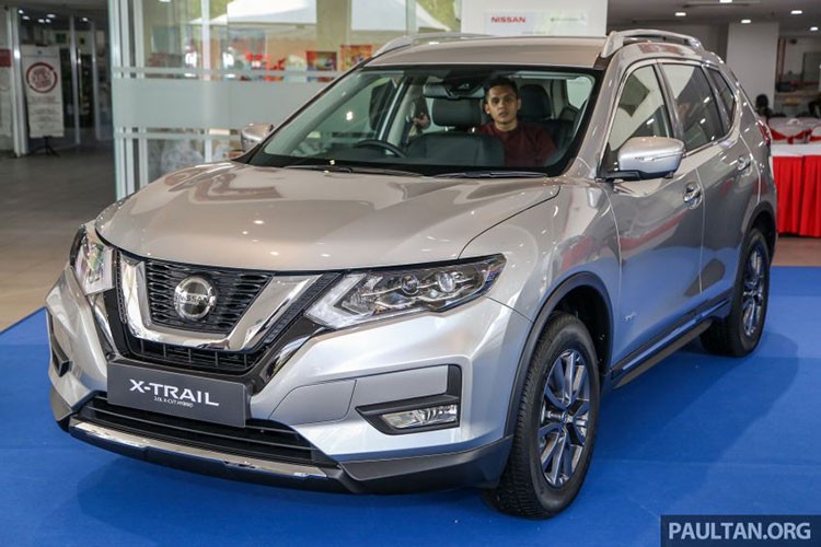 Nissan X-Trail 2019 moi gia tu 754 trieu dong  tai Malaysia