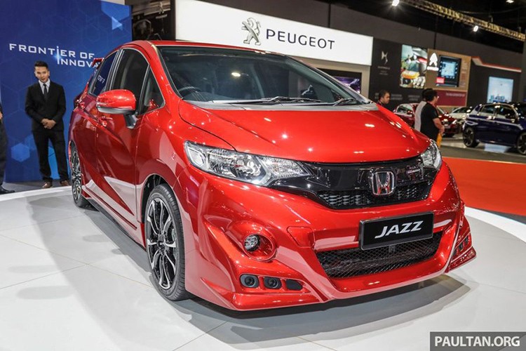 Honda Jazz do Mugen chi 300 chiec ra mat tai Malaysia