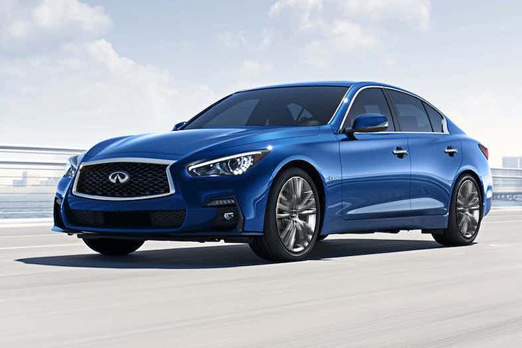 Infiniti ra mat Q50 Signature Edition, 