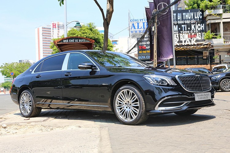 Can canh Mercedes-Maybach S450 4Matic hon 7 ty tai Viet Nam-Hinh-9