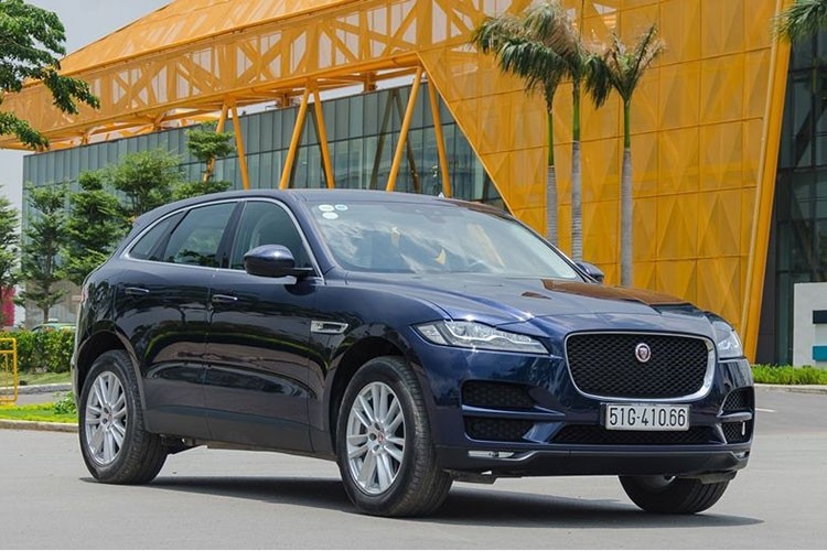 Ca sy Quang Dung tau SUV hang sang Jaguar F-Pace tien ty-Hinh-8