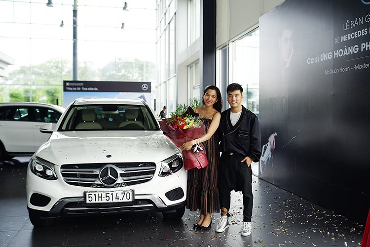 Ung Hoang Phuc tau Mercedes-Benz GLC gia gan 2 ty dong