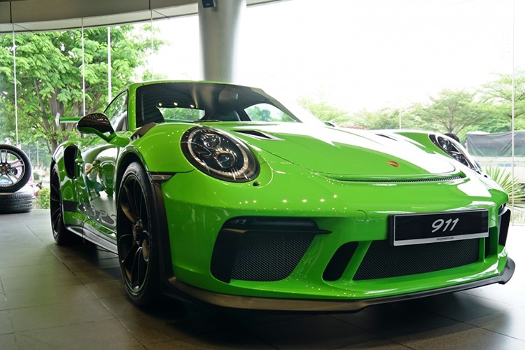 Chi tiet Porsche 911 GT3 RS mau doc, gia 14 ty tai Viet Nam-Hinh-10