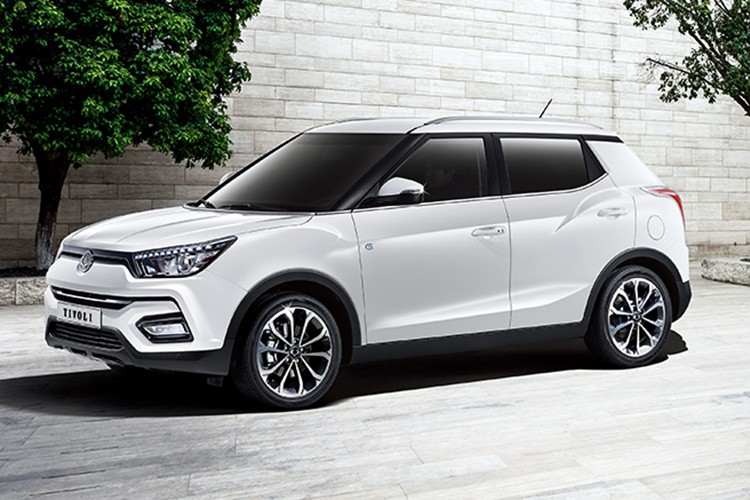 Ssangyong Tivoli 2019 gia chi 327 trieu 