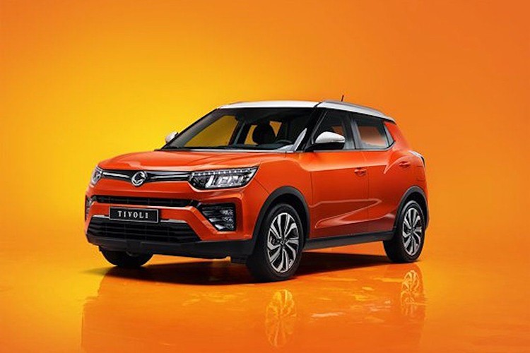 Ssangyong Tivoli 2019 gia chi 327 trieu 